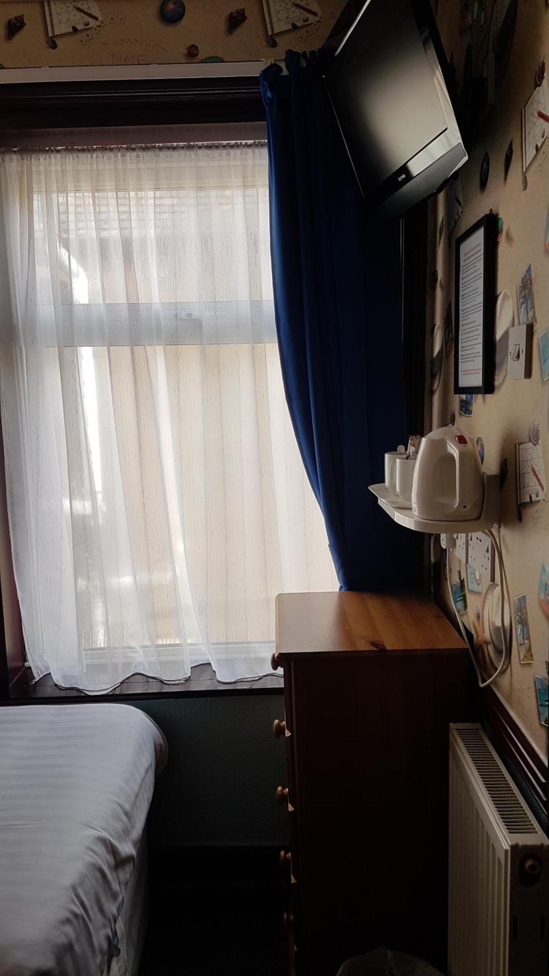 瓦尔丁住宿加早餐旅馆 黑潭 外观 照片