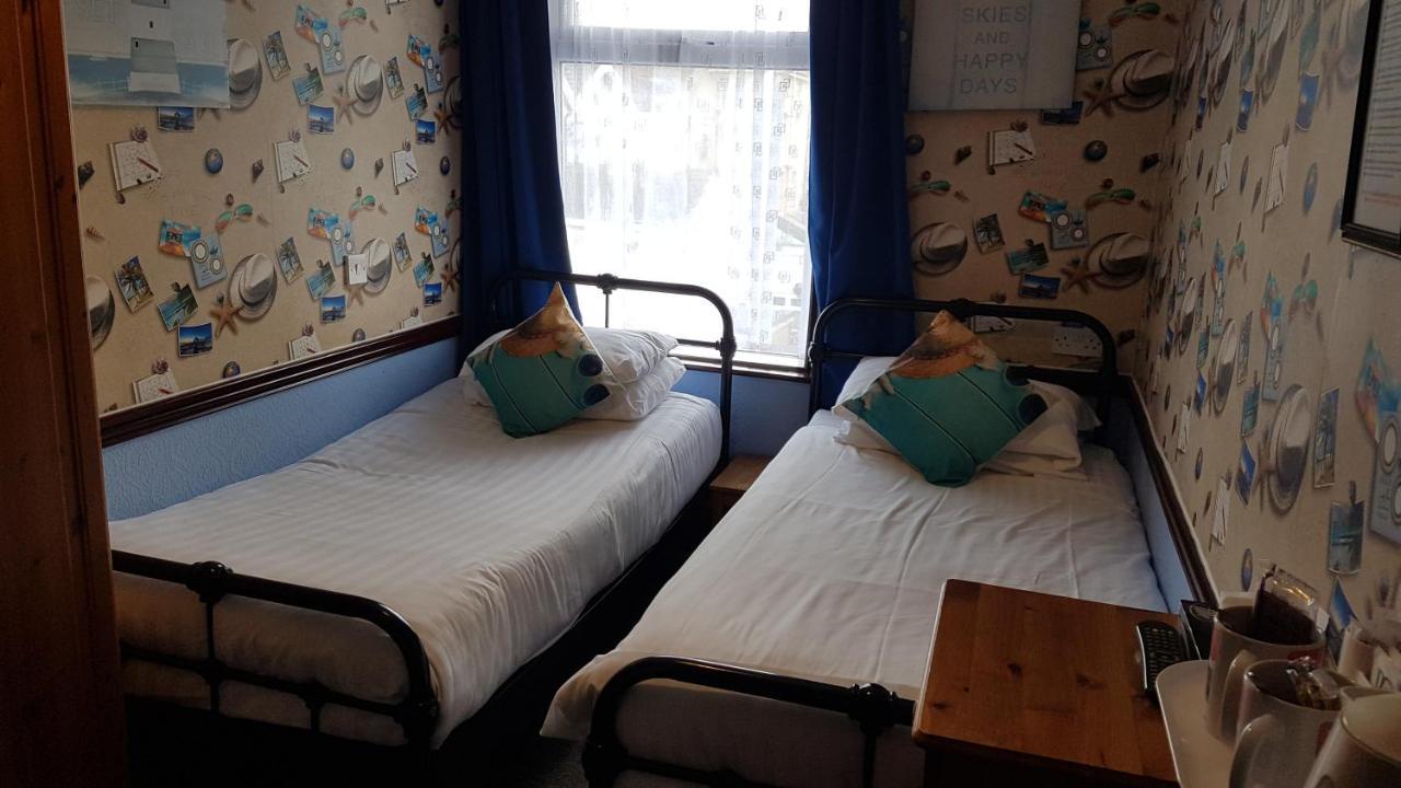瓦尔丁住宿加早餐旅馆 黑潭 外观 照片